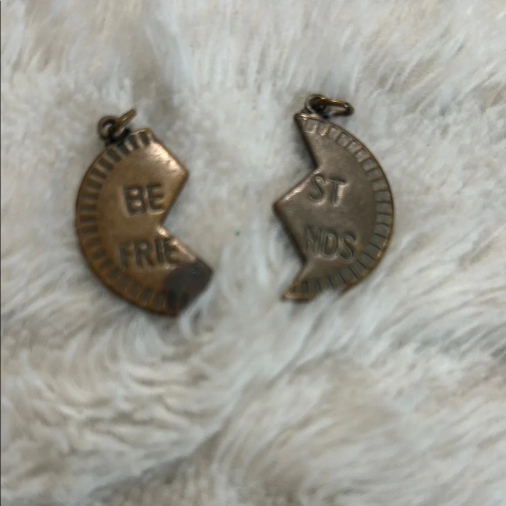 Bronze Best Friends Charm pendants